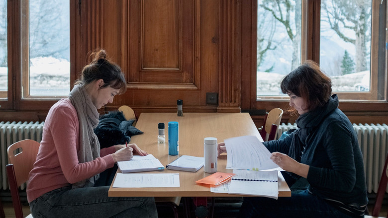 кадр из фильма Сестрёнка