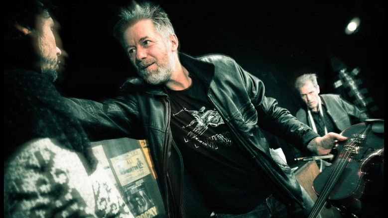 кадр из фильма Housle