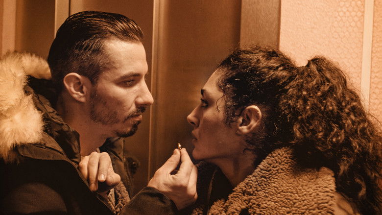 кадр из фильма Ведьма в капюшоне