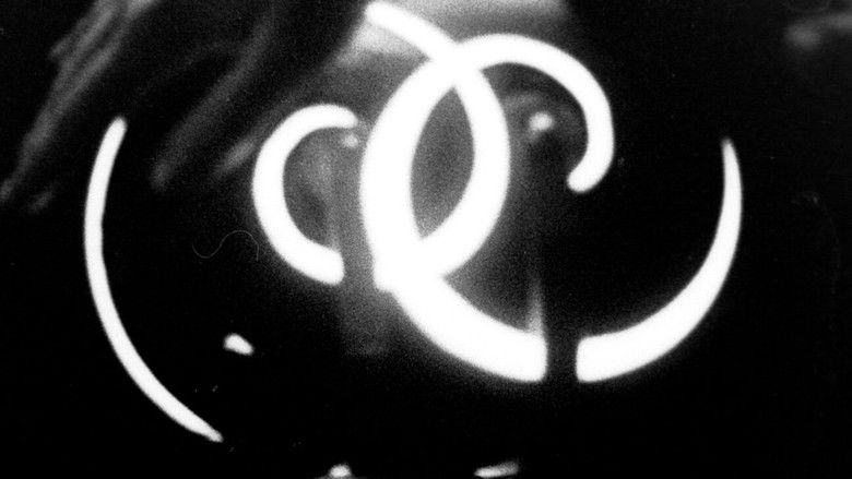 кадр из фильма The Individual