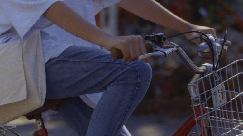 кадр из фильма Call the Paperboys