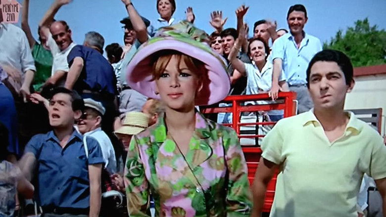 кадр из фильма Η Κόρη Μου Η Σοσιαλίστρια