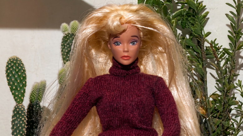 кадр из фильма Barbie también puede eStar triste