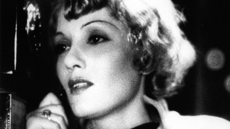 кадр из фильма La signora di tutti