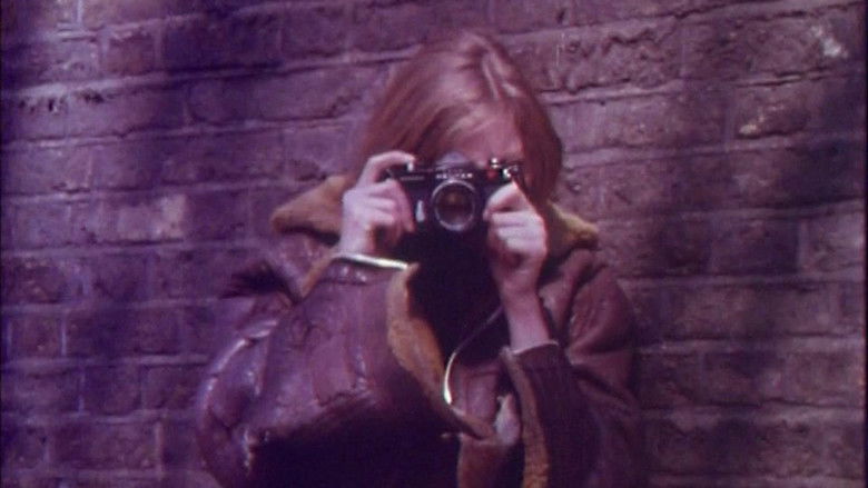 кадр из фильма Exit