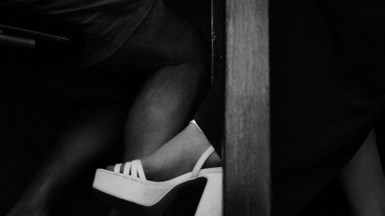 кадр из фильма Entre Mesas