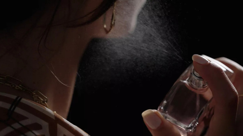 кадр из фильма Dictionnaire amoureux du parfum