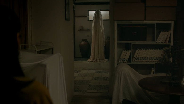 кадр из фильма Labinak: Mereka Ada di Sini