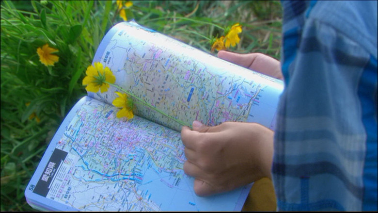 кадр из фильма ぼくとママの黄色い自転車