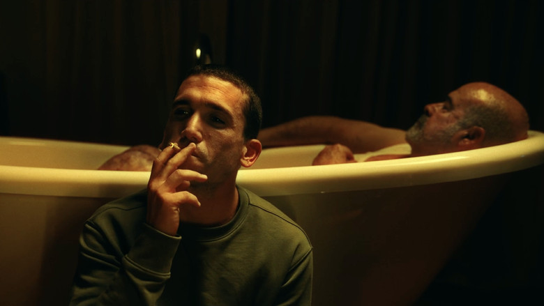 кадр из фильма La casa de los monstruos