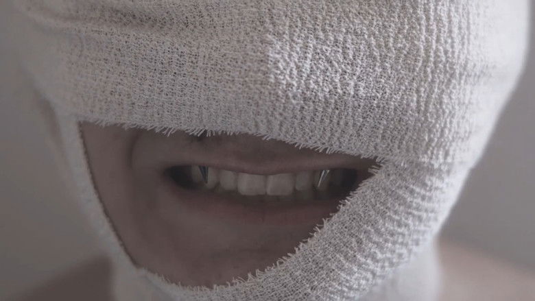 кадр из фильма The Bite