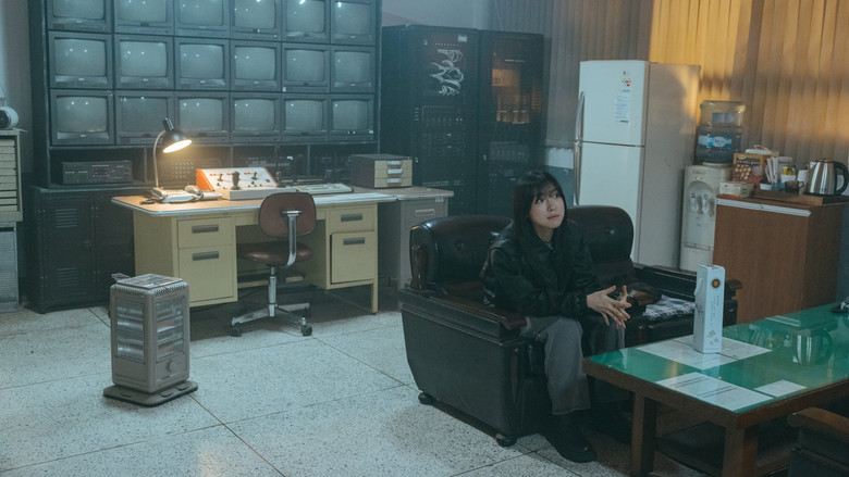 кадр из фильма Поезд-призрак