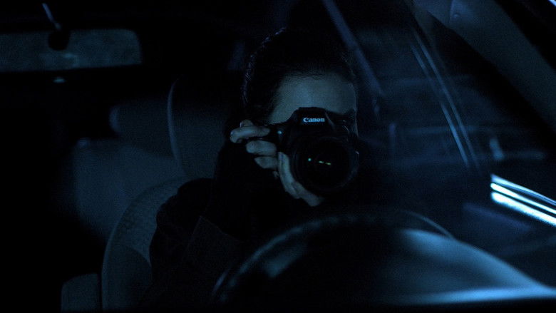 кадр из фильма Тень внутри