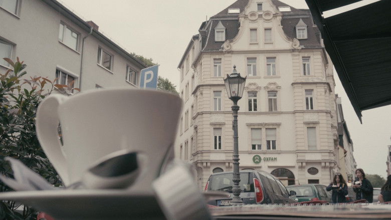 кадр из фильма Schön Verfallen