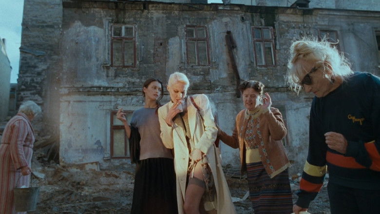 кадр из фильма Три истории