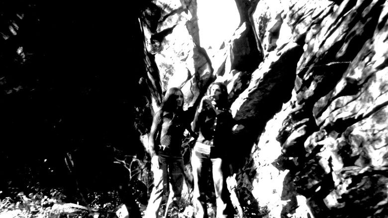 кадр из фильма Последний дом слева