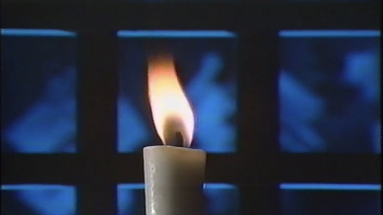 кадр из фильма 幻の女　ファントムレディ