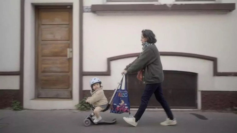 кадр из фильма Mamans solos - Les oubliées de la République