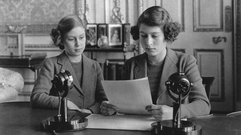 кадр из фильма Our Queen at War