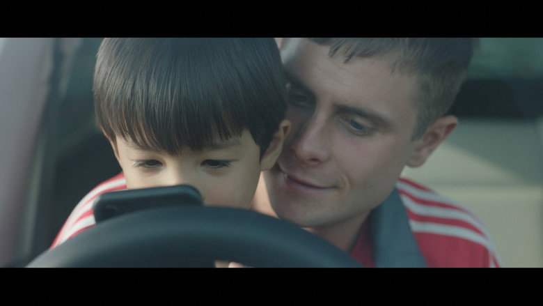 кадр из фильма Bad Parenting