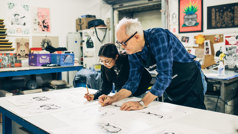 кадр из фильма Art Happens Here with John Lithgow