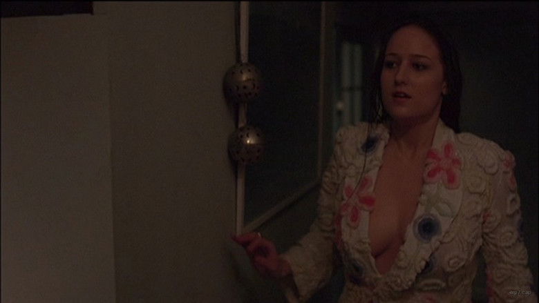 кадр из фильма Проклятое место