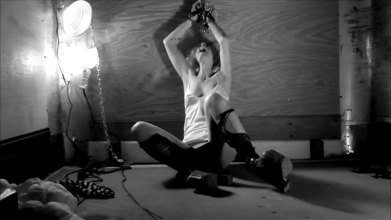 кадр из фильма Кроличьи игры