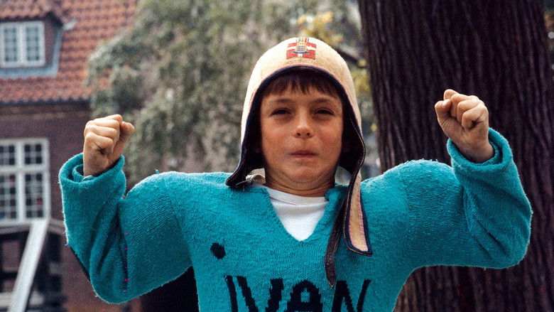 кадр из фильма Резиновый Тарзан