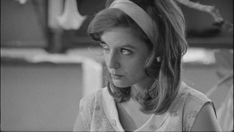 кадр из фильма Табу