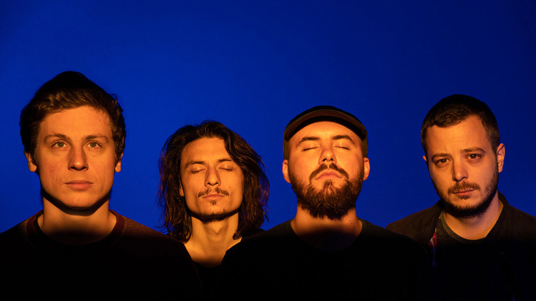 кадр из фильма nyílnak befelé ablakok