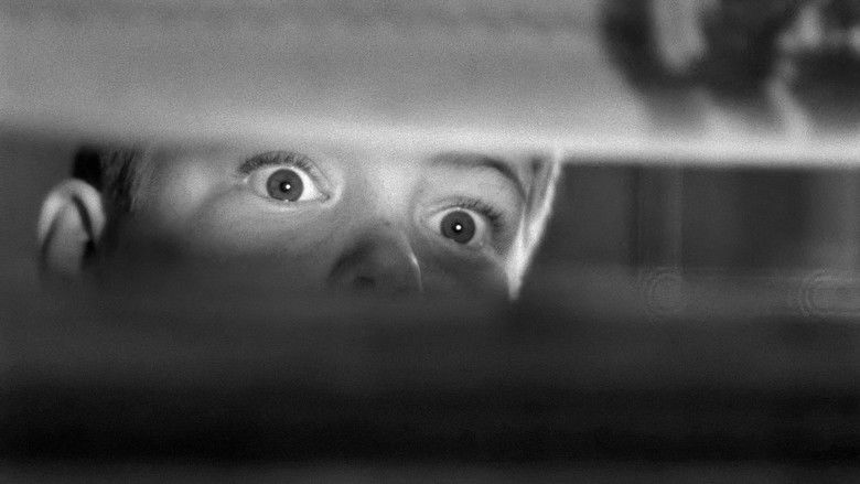 кадр из фильма Окно