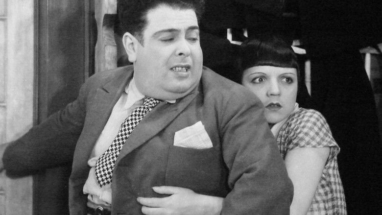 кадр из фильма A Canção de Lisboa