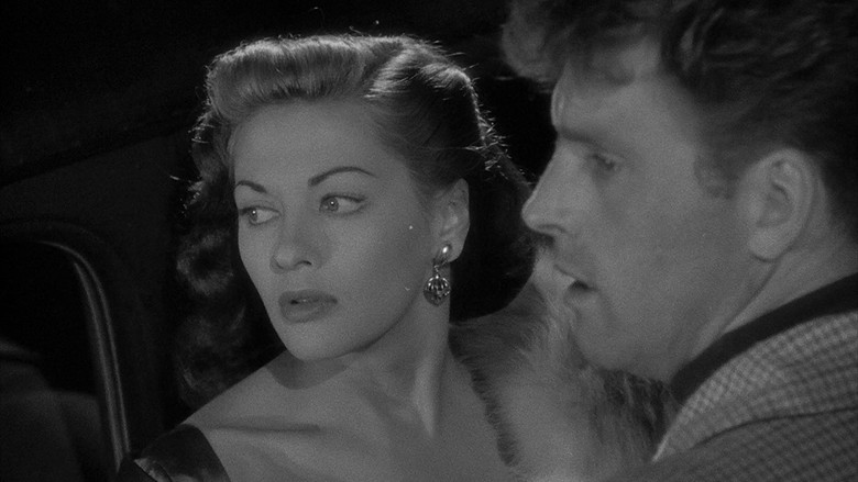 кадр из фильма Крест – накрест