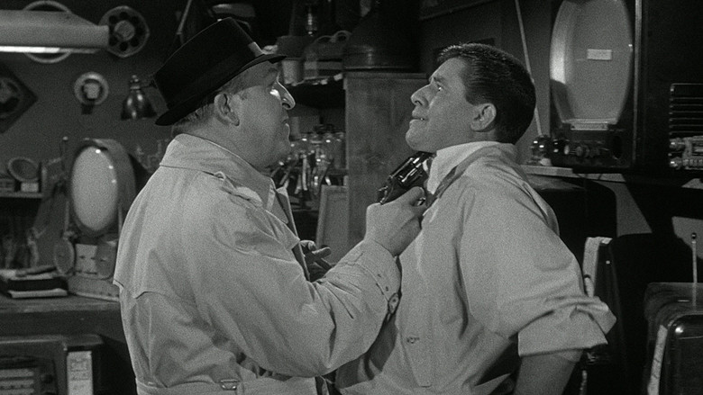 кадр из фильма It's Only Money