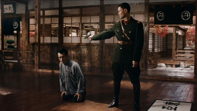 кадр из фильма Кулак легенды