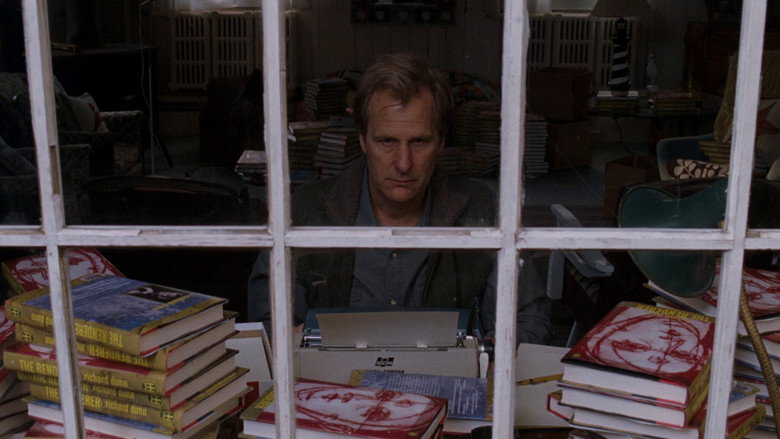 кадр из фильма Бумажный человек