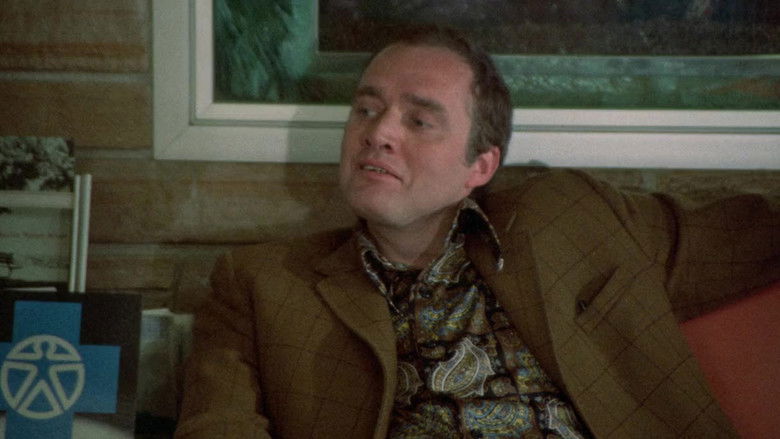 кадр из фильма Оно живо