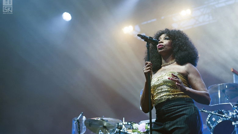 кадр из фильма Simple Minds Nuits de Fourvière 2024