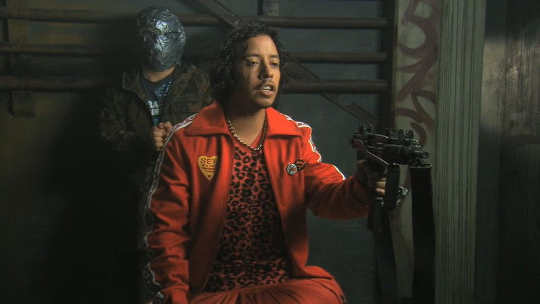 кадр из фильма Папенькин сынок