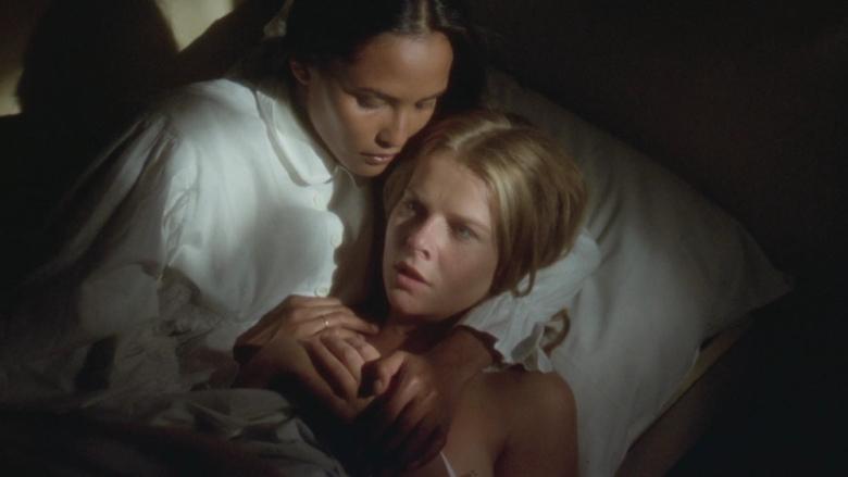 кадр из фильма Сестра Эммануэль