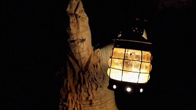 кадр из фильма Отель инферно 3: Замок криков