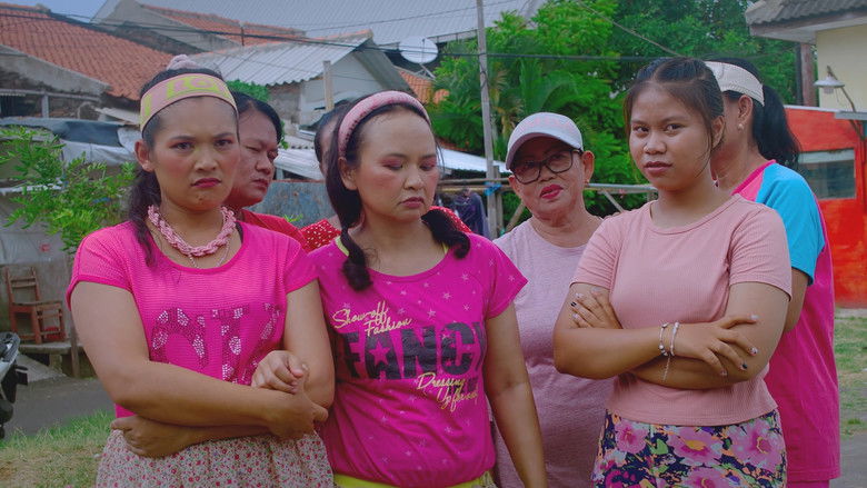 кадр из фильма RRR: Roaring Rhythmic Remix