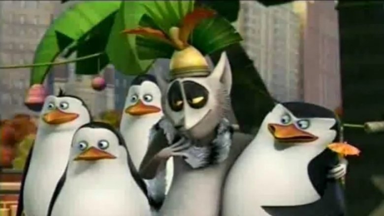 кадр из фильма The Penguins of Madagascar: Happy King Julien Day