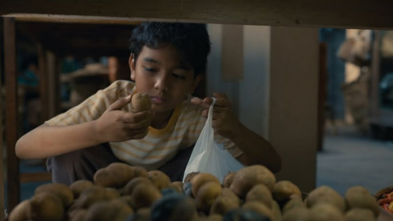 кадр из фильма Children of Heaven