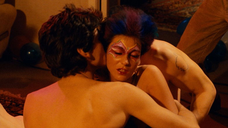 кадр из фильма Карательница