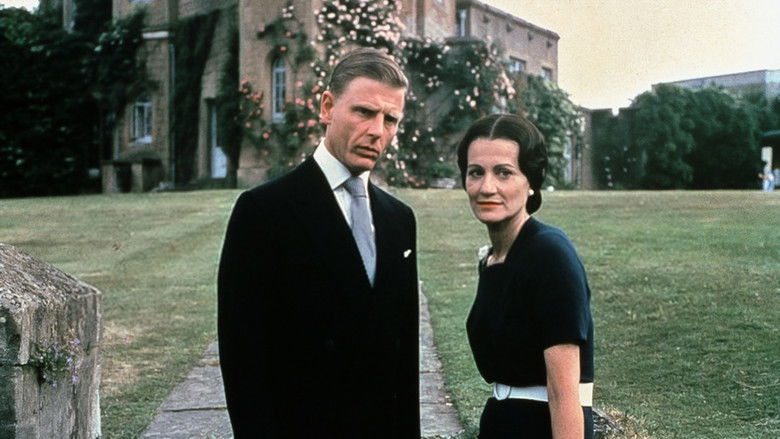 кадр из фильма Edward & Mrs. Simpson