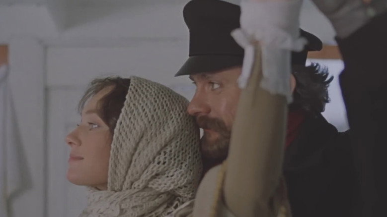 кадр из фильма Жестокий романс