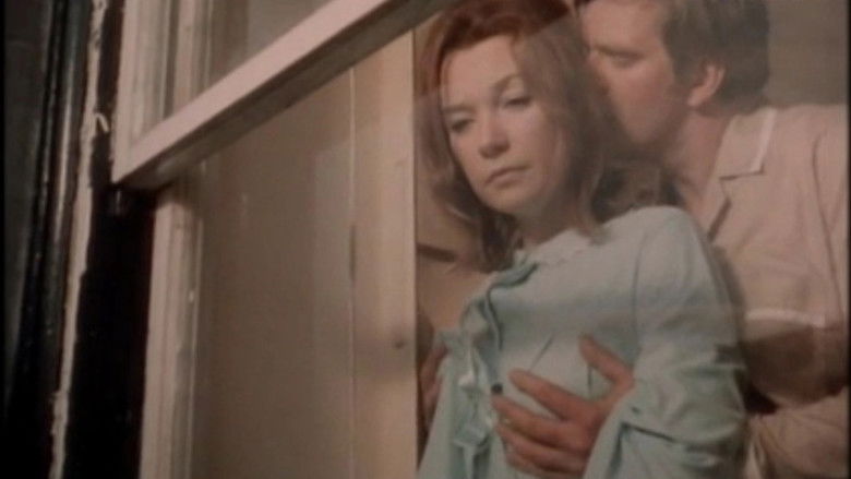 кадр из фильма Desperate Characters