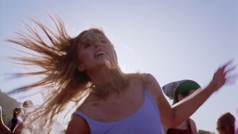 кадр из фильма Around the Fire