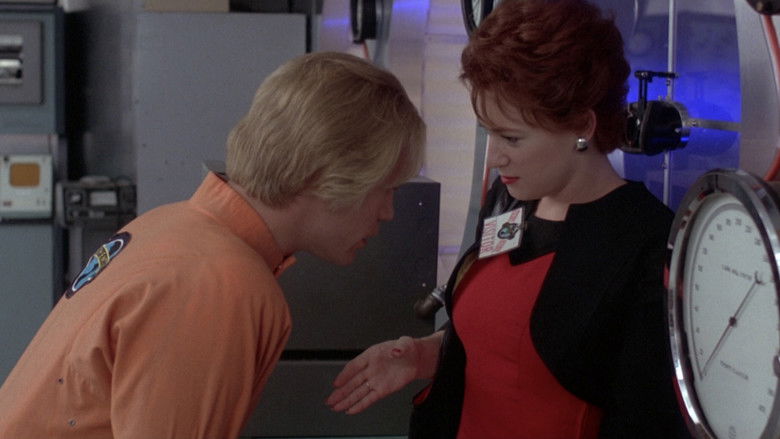 кадр из фильма Как создать идеал